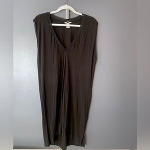 H&M Black V-Neck Sleeveless Dress